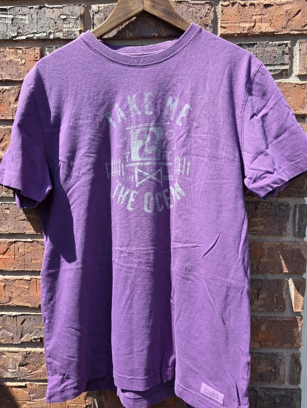 Life is good Take me to the Ocean Tee Shirt - M Purple